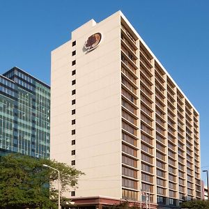 Doubletree By Hilton Hotel Cleveland Downtown - Lakeside